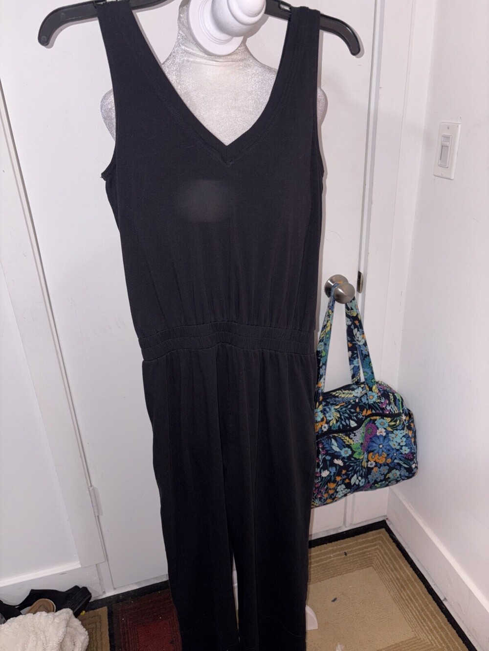 Pact Organic Cotton V-Neck Jumpsuit with Front Pockets Small - Picture 7 of 8